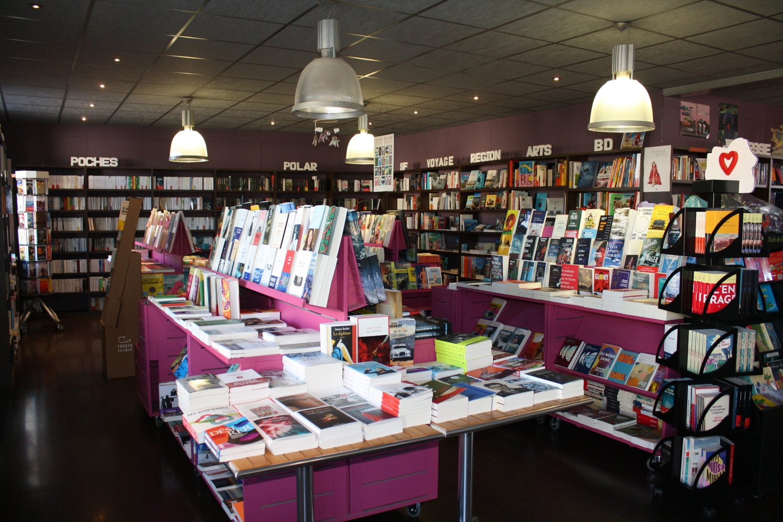 LE JARDIN DES LETTRES LE JARDIN DES LETTRES